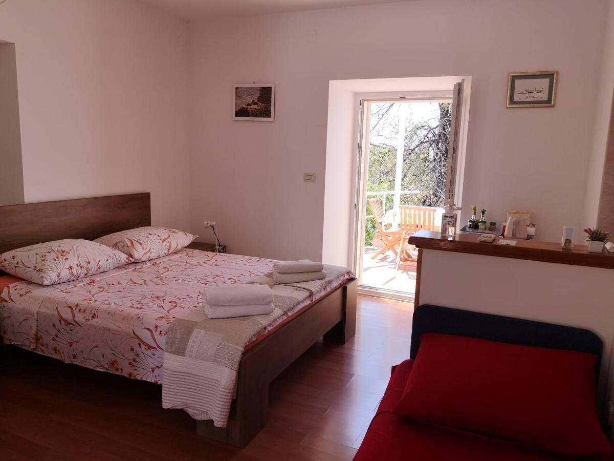 Laguna Apartment مْليني المظهر الخارجي الصورة